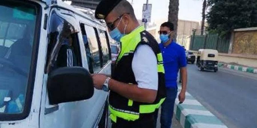 خلال 6 أشهر .. الداخلية تضبط 18 مليون مخالفة مرورية بينها 400 الف للسيارات النقل| فيديو - هرم مصر