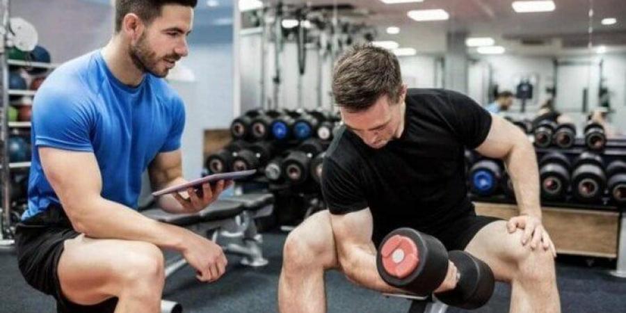 أفضل طريقة لممارسة الرياضة داخل صالات الجيم؟.. متخصصون يجيبون - هرم مصر