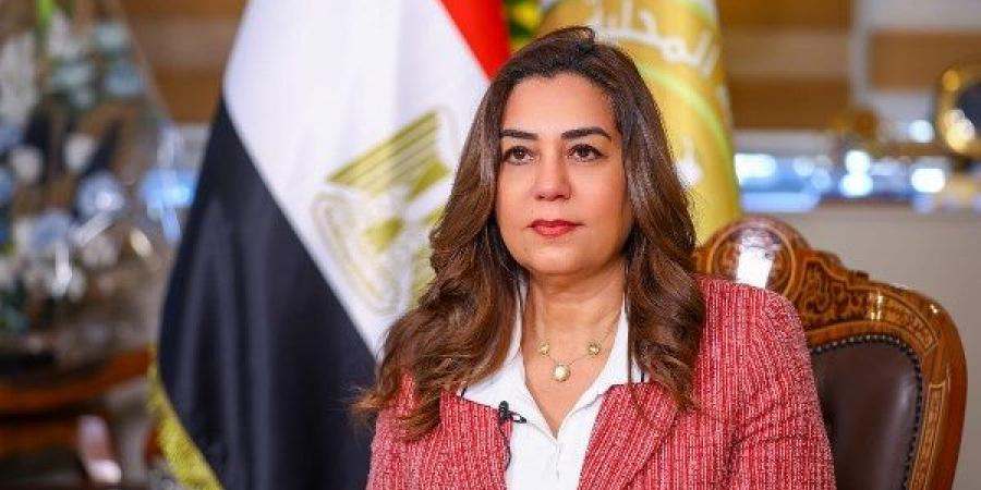 فساد وكسب غير مشروع ..منال عوض: إحالة 21 عاملا بالمحليات إلى النيابة - هرم مصر