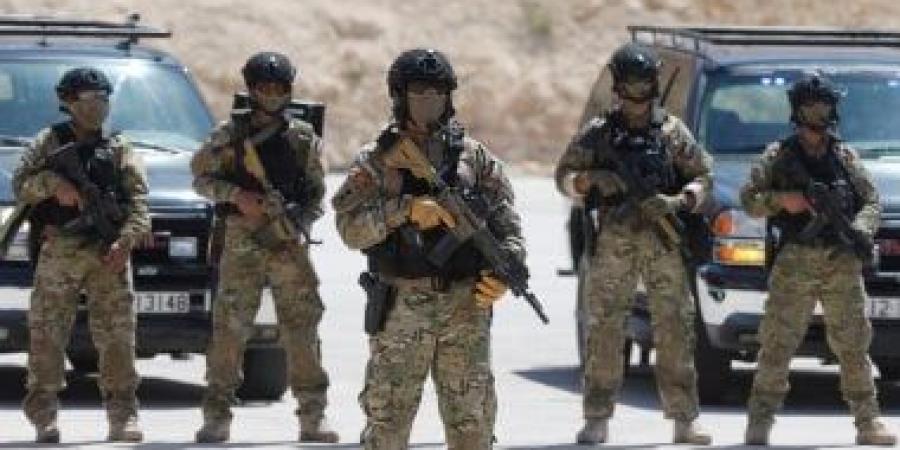 الجيش الأردنى يحبط محاولة تهريب مواد مخدرة بواسطة بالونات موجهة عن بعد - هرم مصر