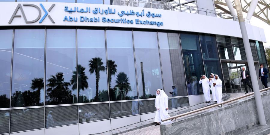 مؤشر سوق أبوظبي يتخطى حاجز الـ10 آلاف نقطة.. الأعلى منذ فبراير 2023 - هرم مصر