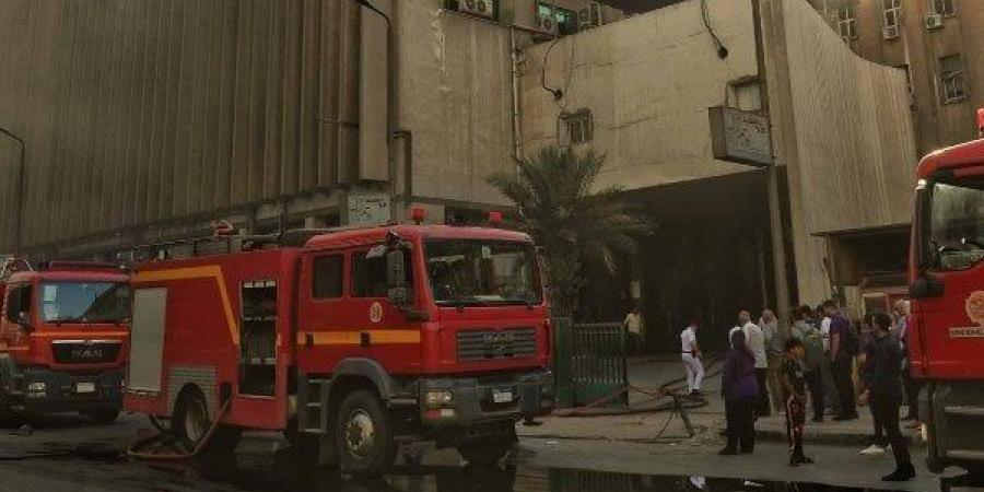 «الحماية المدنية» تبدأ عمليات التبريد داخل سنترال رمسيس لضمان عدم تجدد اشتعال النيران - هرم مصر