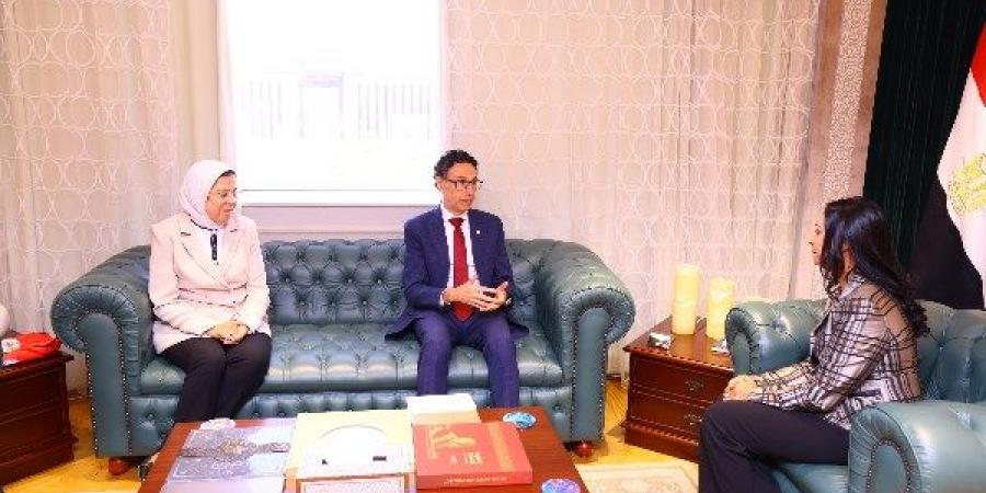 وزيرة التضامن: دعم الهلال الأحمر لقطاع غزة مثال للتكامل الإنساني الإقليمي - هرم مصر