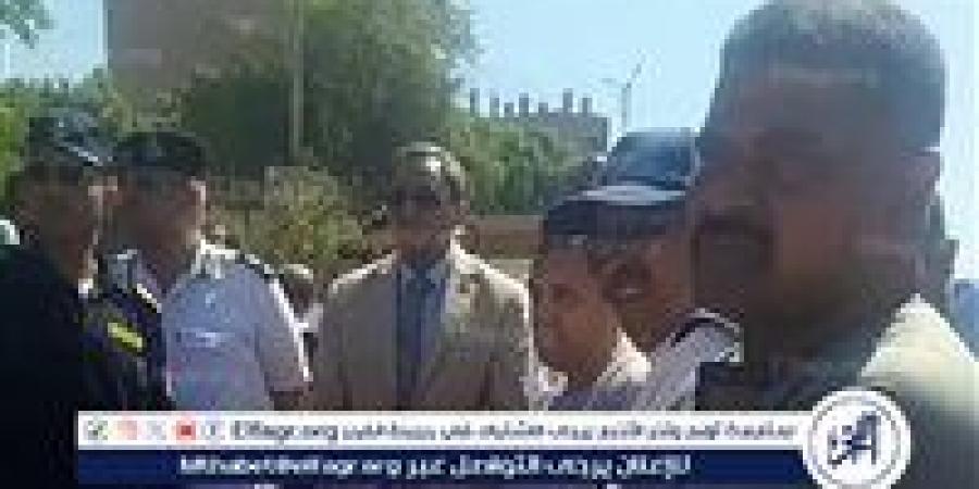 محافظ قنا يتفقد موقع حادث غرق سيارة سقطت من فوق معدية دشنا - هرم مصر