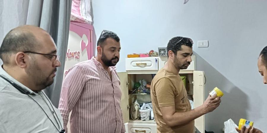الصحة: إغلاق منشأتين غير مرخصتين وضبط منتحلي صفة طبيب في الجيزة وسوهاج - هرم مصر