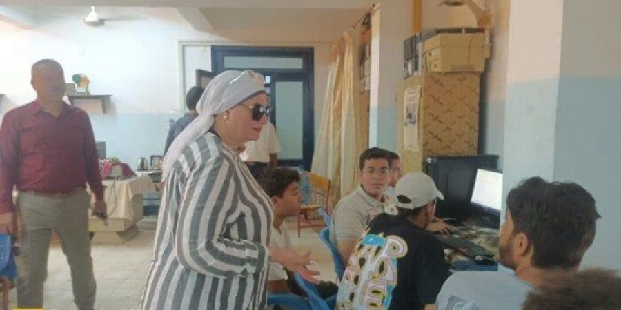 مدير تعليم القاهرة: «البرامج العلاجية للصفوف الأولى أولوية لتحسين مستوى الطلاب» - هرم مصر