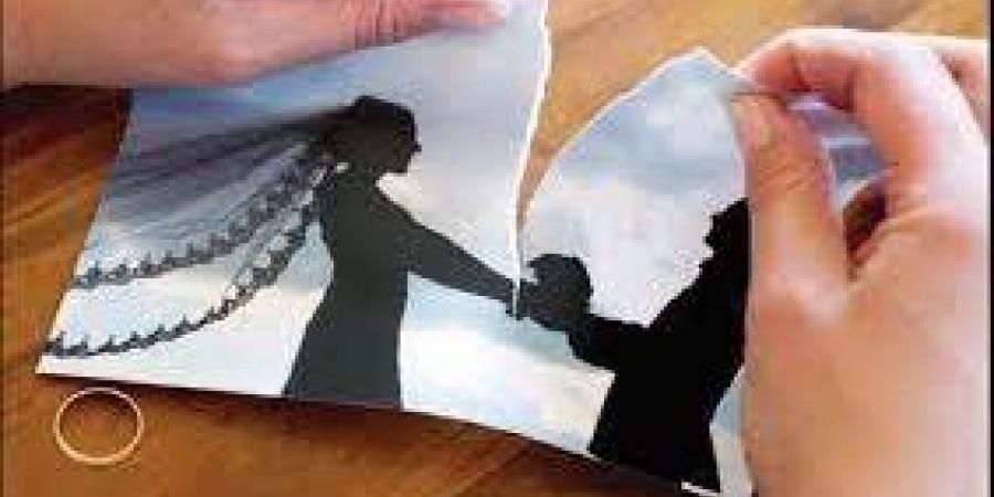 هل يحق للزوج بعد الطلاق رؤية ابنه بعد عدم إنفاقه عليه؟.. أمين الفتوى يوضح - هرم مصر
