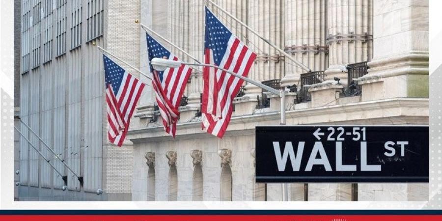 انخفاض مؤشرات وول ستريت مع تقلبات السوق - هرم مصر