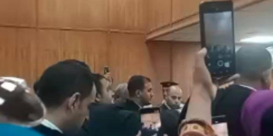 ذنبهم إيه يا أمي.. دفاع سائق التريلا في حادث الإقليمي يطالب ببراءة المتهم - هرم مصر