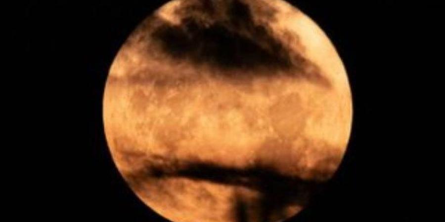 قمر الرعد يزين سماء الأرض فى هذا الموعد - هرم مصر