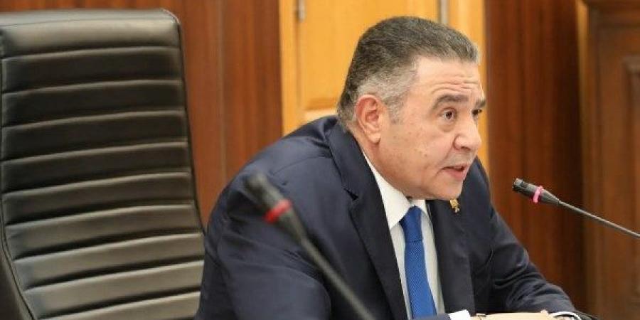 انتشار سيارات الإسعاف بطرق البحر الأحمر لحين عودة الاتصالات بعد حريق سنترال رمسيس - هرم مصر