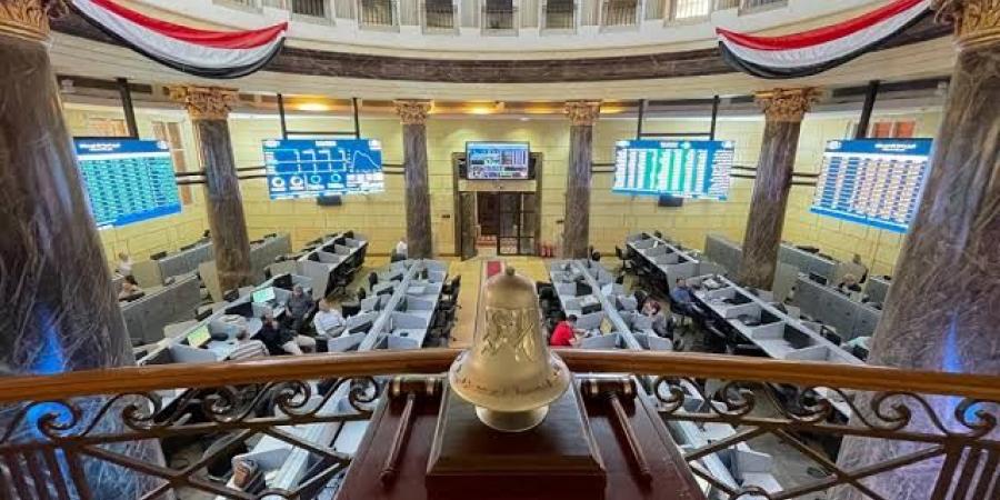 عاجل .. البورصة المصرية تقرر تعليق التداول اليوم حفاظا على استقرار السوق وتكافؤ الفرص - هرم مصر