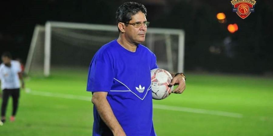 هشام يكن: أيمن الرمادي أهلاوي وهو أفضل مني في التدريب - هرم مصر