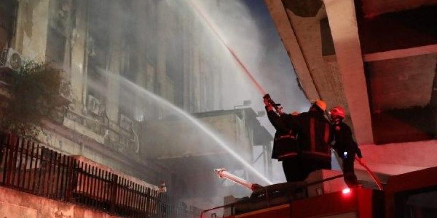 "التنمية المحلية" توضح آخر تطورات حريق سنترال رمسيس وتتابع الموقف ميدانيًا - هرم مصر