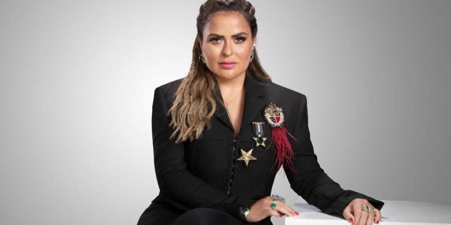 تخيلوا ما شعوري.. فنانة فنلندية تهاجم مها الصغير بعد سرقة لوحتها - هرم مصر