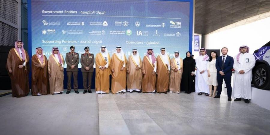 تدشين المرحلة التطبيقية الأولية للمركبات ذاتية القيادة - هرم مصر
