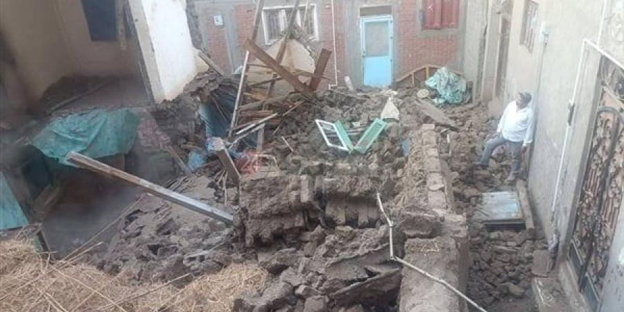 إزالة منزل آيل للسقوط في دراجيل بالمنوفية - هرم مصر