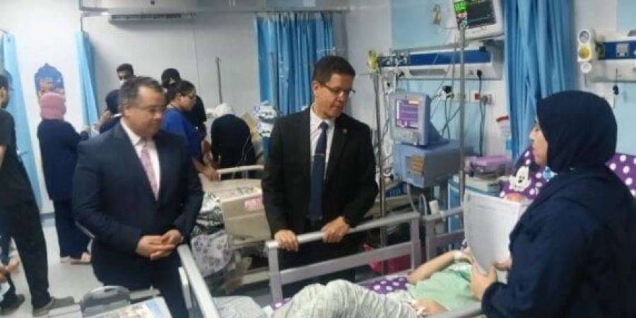 رئيس جامعة بنها يتفقد المستشفى الجامعي للاطمئنان على الخدمة الطبية - هرم مصر