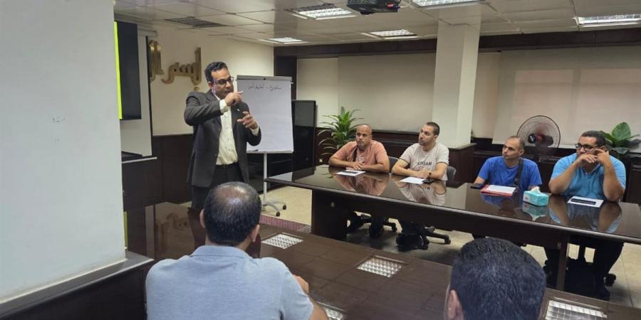 النقل تُطلق البرنامج التدريبي المجاني لتأهيل سائقي الشاحنات والتريلات - هرم مصر