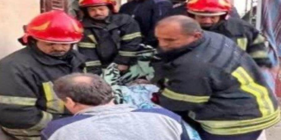 انقاذ حياة طفلة من داخل مصعد في بالقاهرة - هرم مصر
