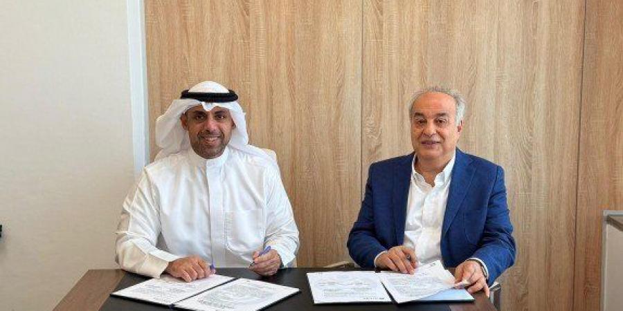 (هيئة الاتصالات) توقع عقدا لتنفيذ مشروع النظام الآلي لقياس وتحليل الطيف الترددي - هرم مصر