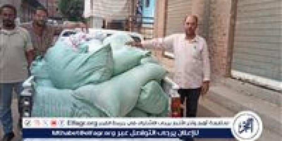 ضبط 18 ألف و700 لتر بنزين وسولار و7 طن دقيق بلدي قبل بيعها في السوق السوداء فى أسيوط - هرم مصر