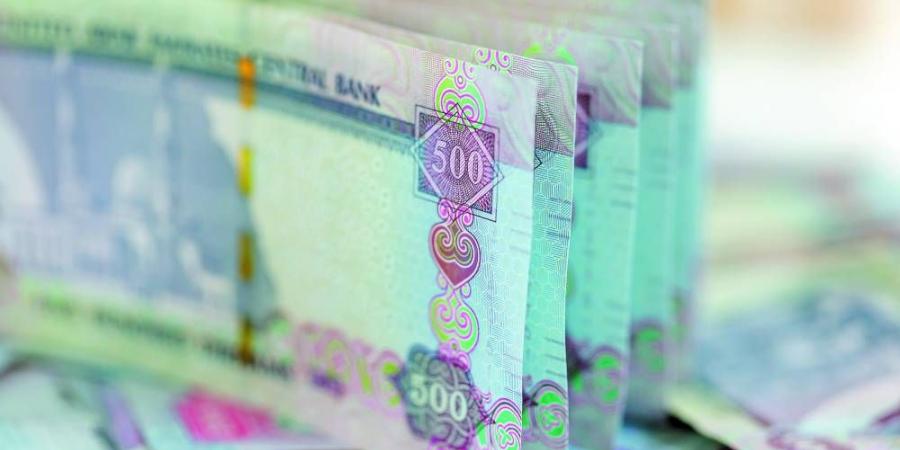 9.52 تريليون درهم التحويلات المالية عبر بنوك الإمارات في 5 أشهر - هرم مصر