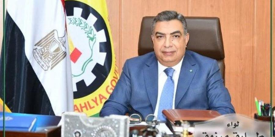 محافظ الدقهلية: مع تغيير التعريفة تم منح سائقي التاكسي مهلة لتعديل العدادات - هرم مصر