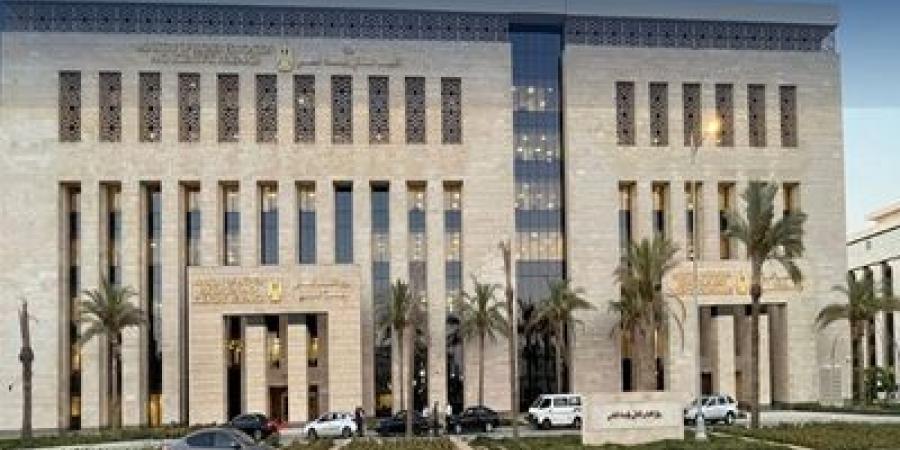 تنسيق الجامعات 2025..بدء قبول طلاب الشهادات المعادلة السبت المقبل - هرم مصر