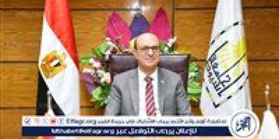 جامعة أسيوط تعلن عن مواعيد الكشف الطبي للطلاب الجدد - هرم مصر