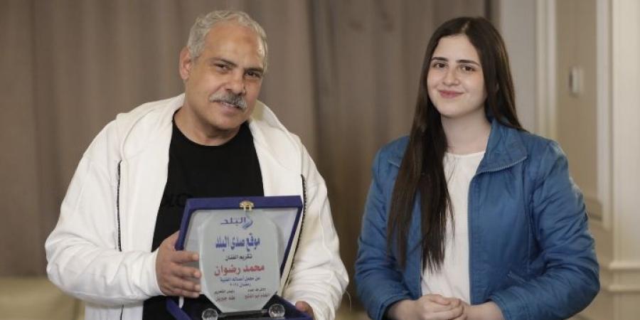 محمد رضوان يكشف كواليس وأسرار  شخصيته في روكي الغلابة | خاص - هرم مصر