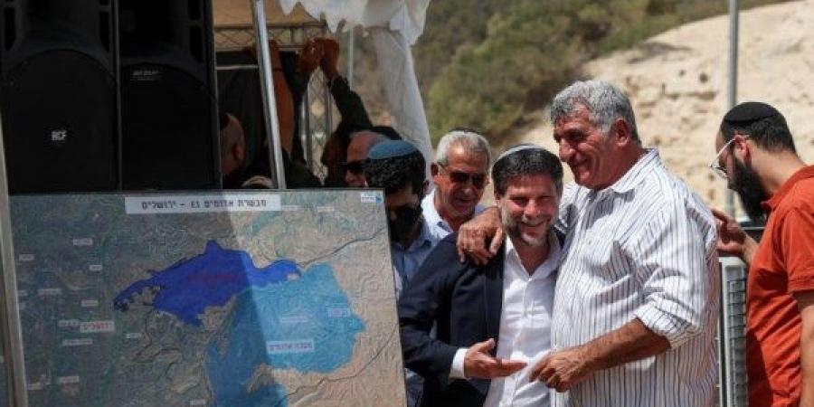 بريطانيا تستدعي السفير الإسرائيلي احتجاجا على خطة الاستيطان بالمنطقة E1 - هرم مصر