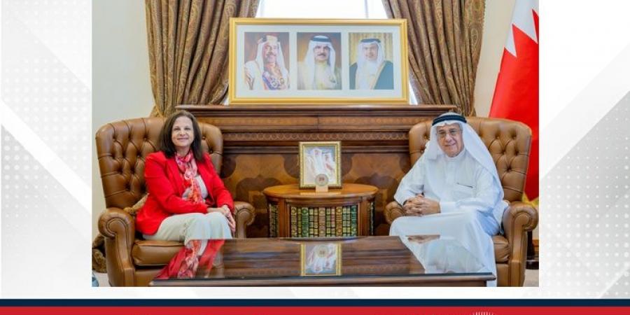 مستشار جلالة الملك لشؤون الإعلام يستقبل القائم بأعمال السفارة اللبنانية بمناسبة انتهاء فترة عملها - هرم مصر