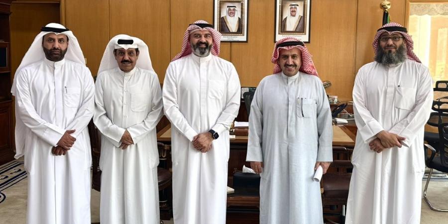 «الزراعة» تبحث مع اتحاد المزارعين أوضاع القطاع وتطوير اللوائح - هرم مصر