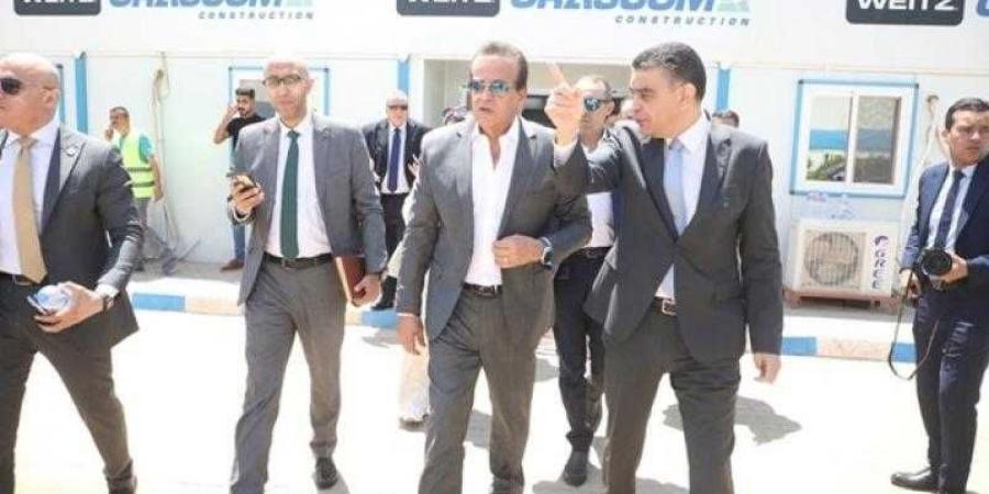 وزير الصحة يتفقد مشروع إنشاء المخازن الاستراتيجية للمنتجات والأجهزة الطبية بالعاصمة - هرم مصر