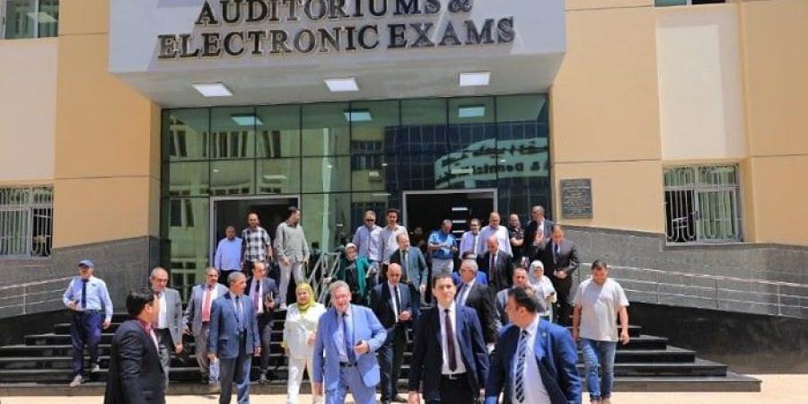 لجنة الأعلى للجامعات تزور جامعة كفر الشيخ لتقييم جاهزية الجامعة الأهلية للعام الدراسي 2025/2026 - هرم مصر
