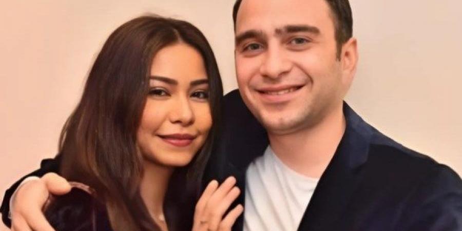 استغاث بوزير الثقافة.. محامي شيرين عبد الوهاب يتنحى عن قضاياها بعد عودتها لـ حسام حبيب - هرم مصر