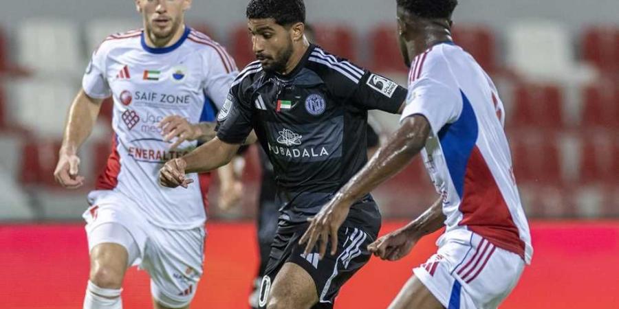 الننى وإبراهيم عادل يشاركان فى فوز الجزيرة على الشارقة بالدورى الإماراتى - هرم مصر
