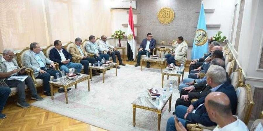 وزير الإسكان يصل محافظة مطروح لمتابعة موقف عدد من المشروعات بالمحافظة - هرم مصر