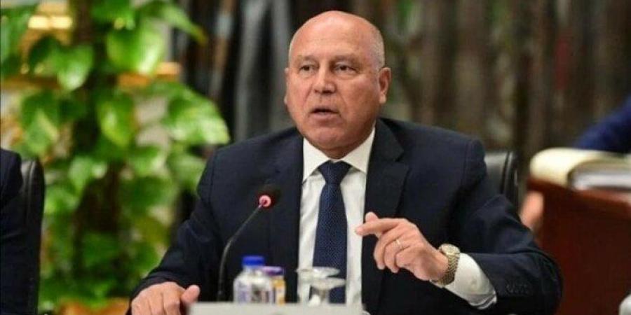وزير الصناعة: جاري إعداد مبادرة تمويلية جديدة لإعادة هيكلة وتشغيل المصانع المتعثرة - هرم مصر