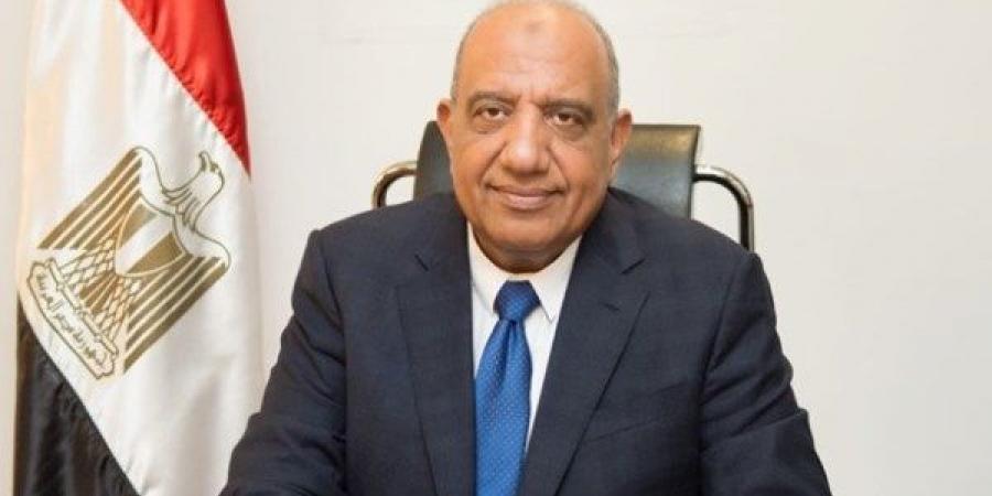 مصدر مقرب يكشف تفاصيل حادث وزير الكهرباء: مفهوش خدش ورجع بيته.. تفاصيل - هرم مصر