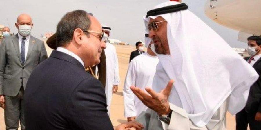 الرئيس السيسي يستقبل الشيخ محمد بن زايد بمطار العلمين - هرم مصر