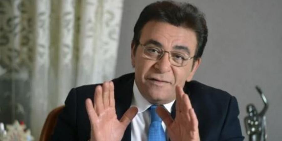 سهير الإتربي صاحبة الفضل.. كيف بدأ عاطف كامل عمله مقدم برامج في ماسبيرو؟ - هرم مصر