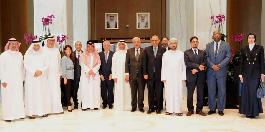 عمادة السلك الدبلوماسي العربي تودّع سفيرَي العراق ومصر - هرم مصر