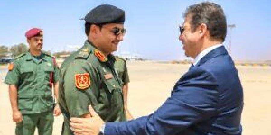 تعاون أمني بين ليبيا ومصر محور لقاء المشير حفتر برئيس المخابرات العامة المصرية - هرم مصر