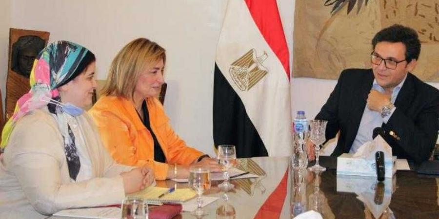 وزارة الثقافة ومنصة “حوار” التابعة لمركز معلومات مجلس الوزراء يُكرمان أصحاب المبادرات الأعلى تقييمًا في قطاع الثقافة - هرم مصر