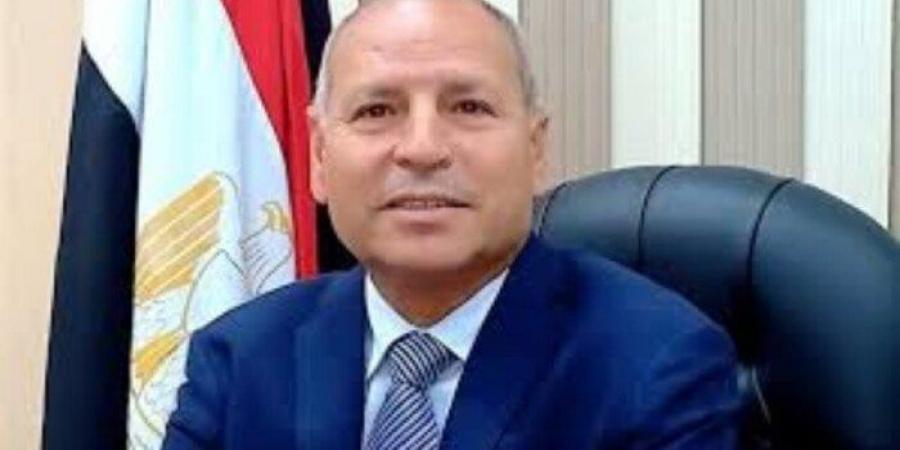 محافظ القاهرة يوجه رؤساء الأحياء الجدد بضرورة التواجد الميداني والاستماع لطلبات المواطنين - هرم مصر