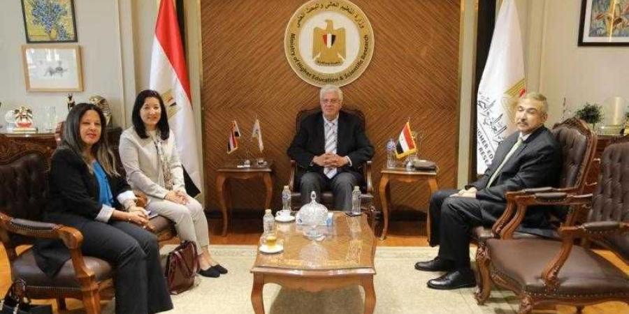 وزير التعليم العالي يستقبل الممثلة المقيمة الجديدة لبرنامج الأمم المتحدة الإنمائي في مصر - هرم مصر