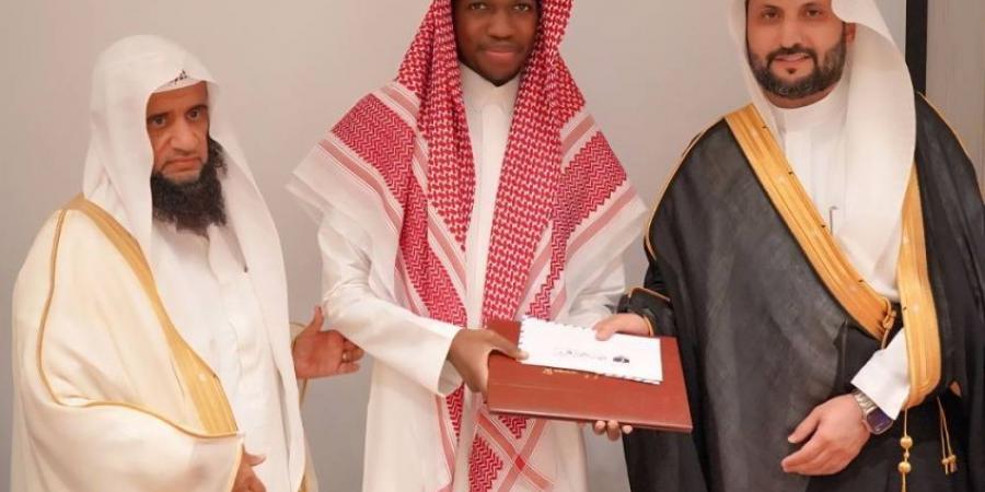 حفل تكريم حفظة كتاب الله بمكة المكرمة - هرم مصر