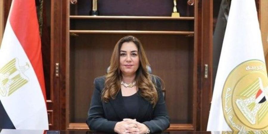 التنمية المحلية: مساعدات عاجلة لأسر المتوفين والمصابين في حادث قطار مطروح - هرم مصر
